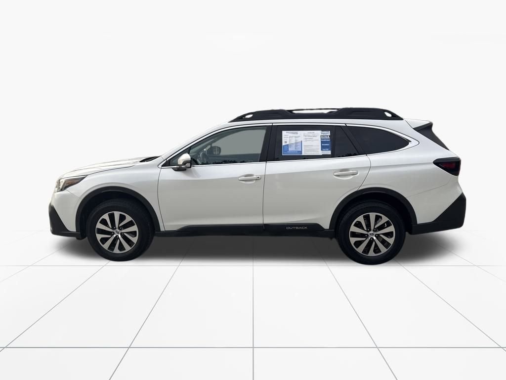 Used 2021 Subaru Outback Premium image 5