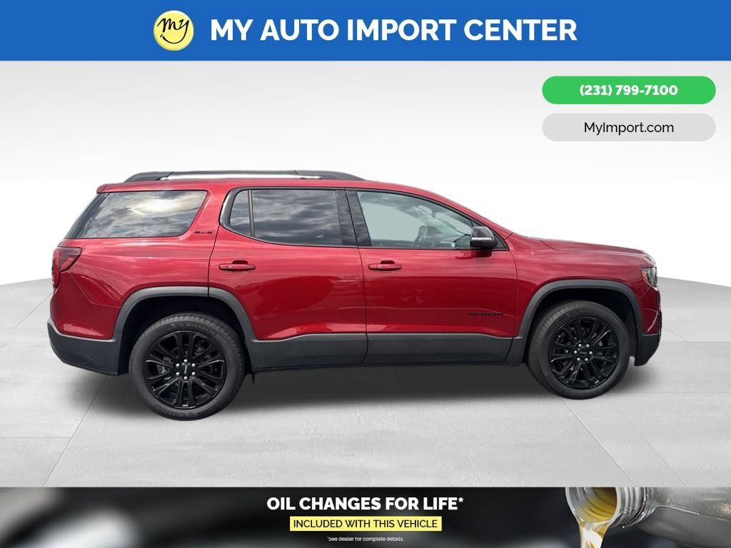 Used 2023 GMC Acadia SLE w/ Driver Convenience Package FWD image 8