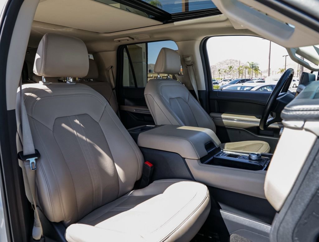 Used 2024 Ford Expedition Max Limited RWD image 19