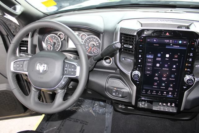 Used 2026 RAM 2500 Big Horn AWD/4WD image 25