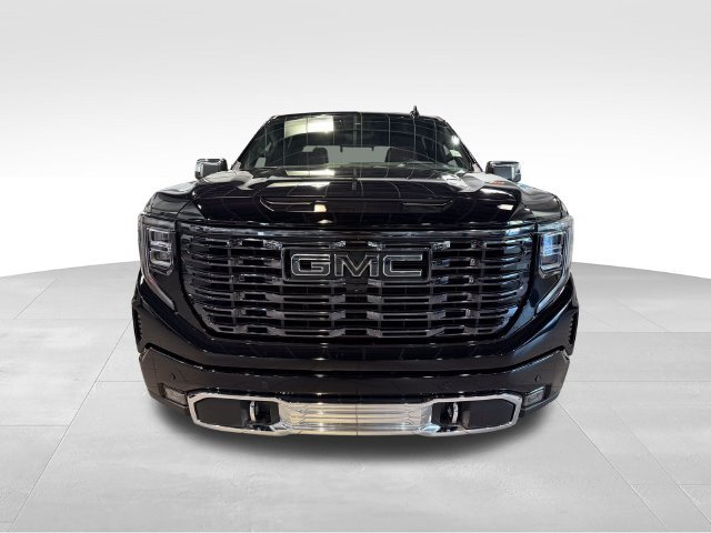 Used 2025 GMC Sierra 1500 Denali Ultimate AWD/4WD image 2