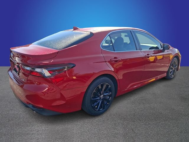 Used 2024 Toyota Camry LE FWD image 4