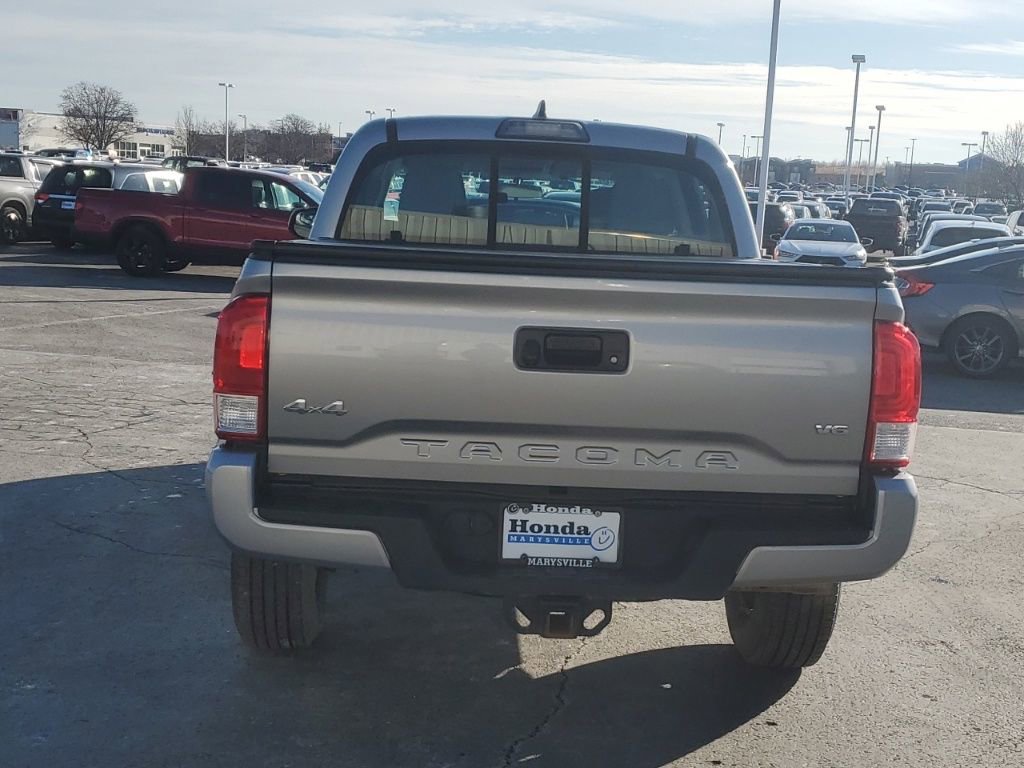 Used 2017 Toyota Tacoma SR w/ Tow Package image 6