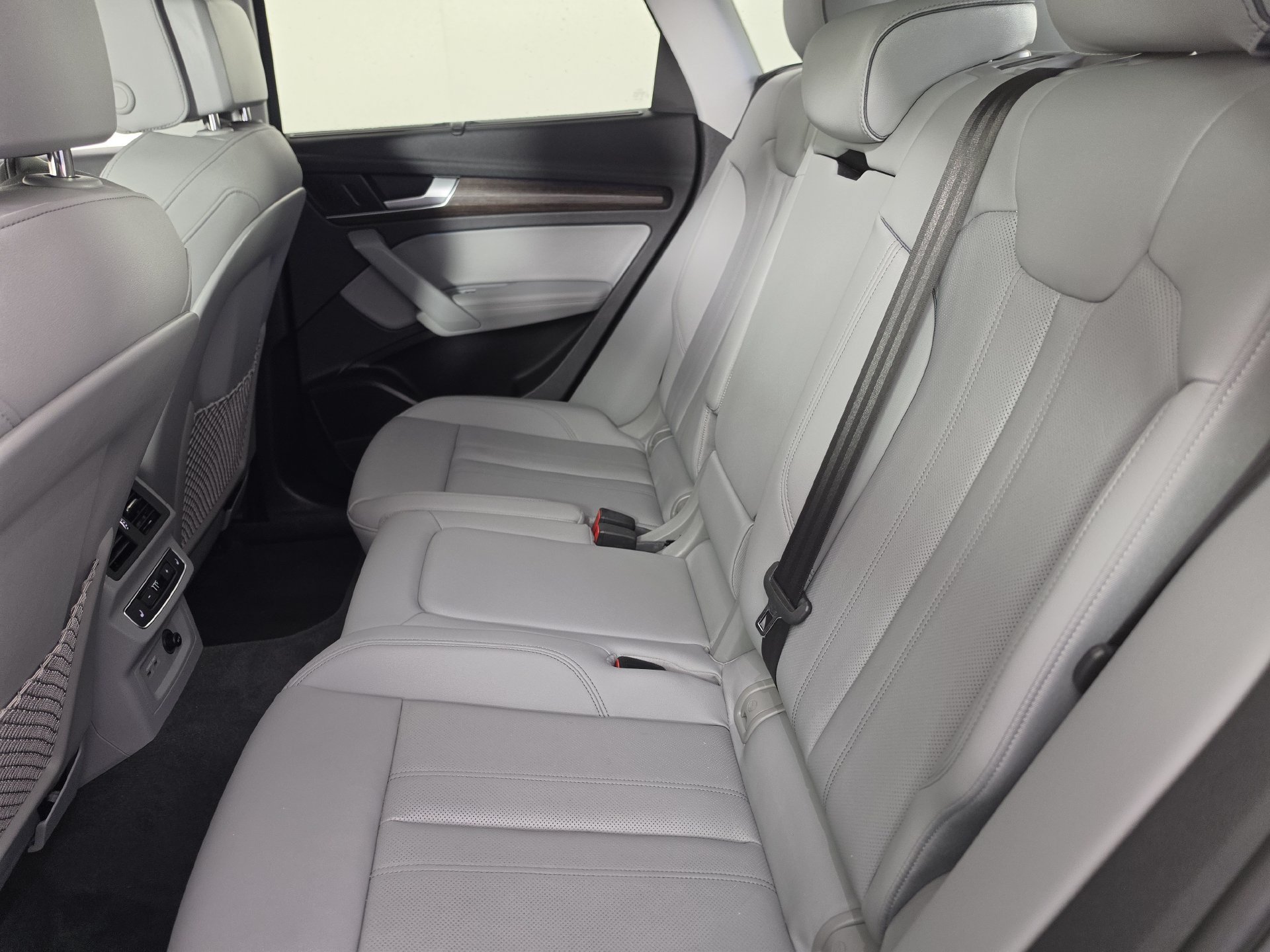 Certified 2024 Audi Q5 2.0T Prestige w/ Prestige Package AWD/4WD image 26