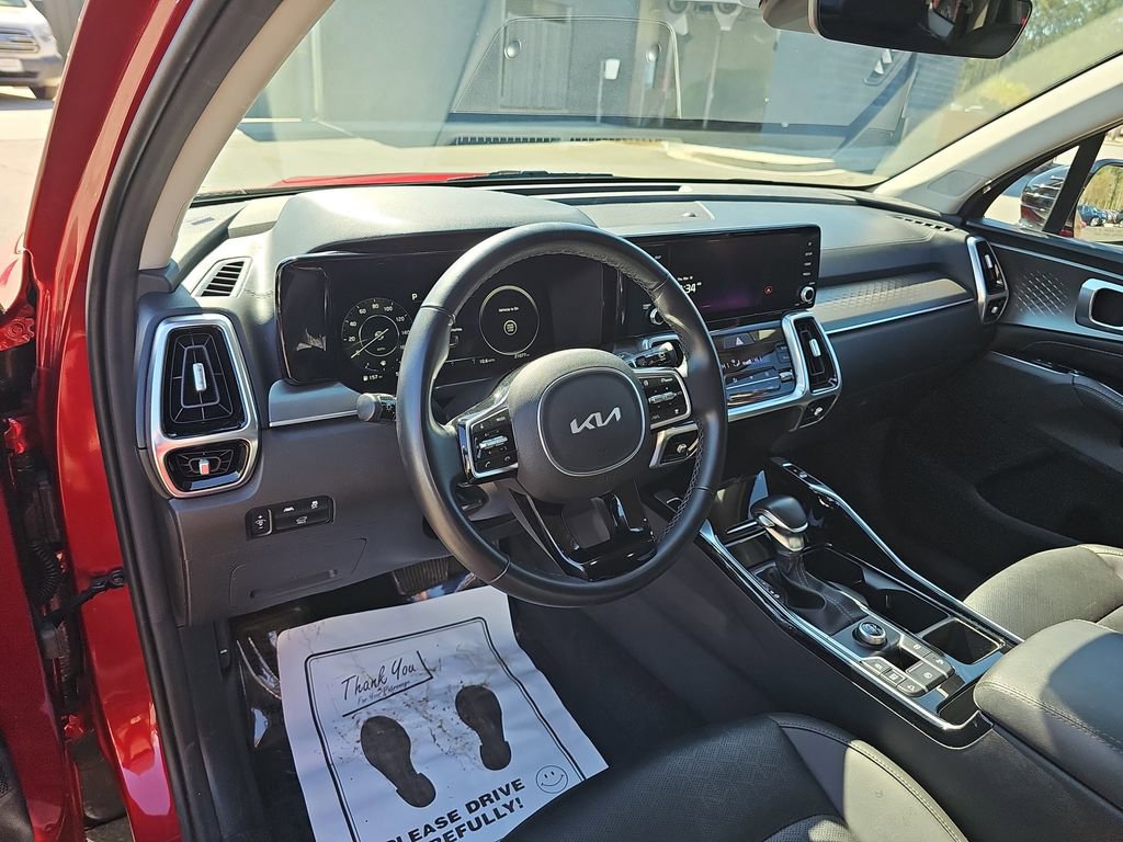 Used 2023 Kia Sorento SX image 21