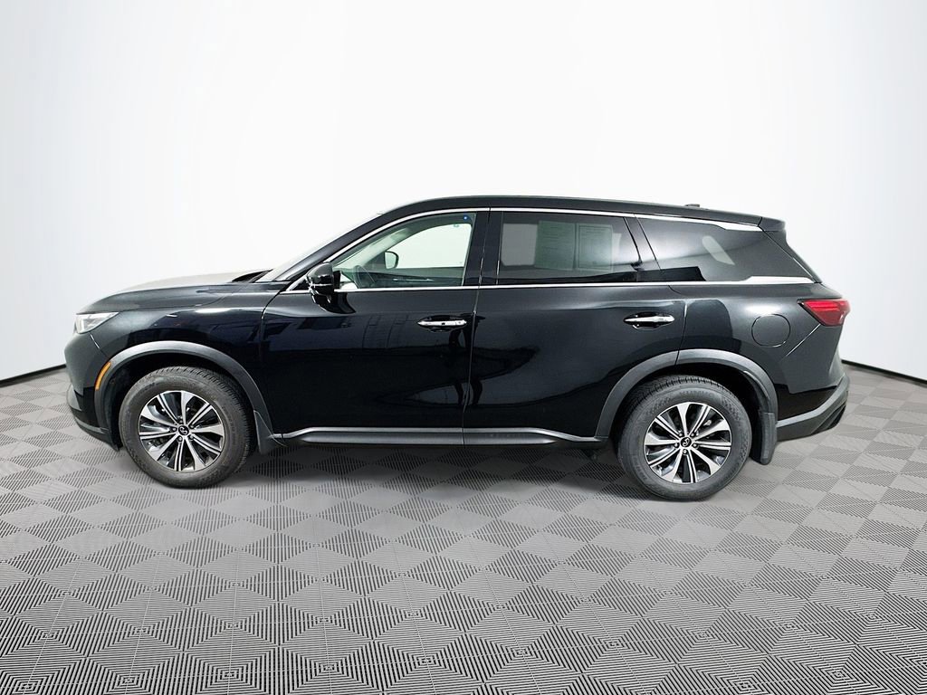 Certified 2025 INFINITI QX60 Pure image 8