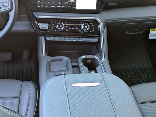 New 2026 GMC Sierra 3500 Denali w/ Denali Reserve Package image 18