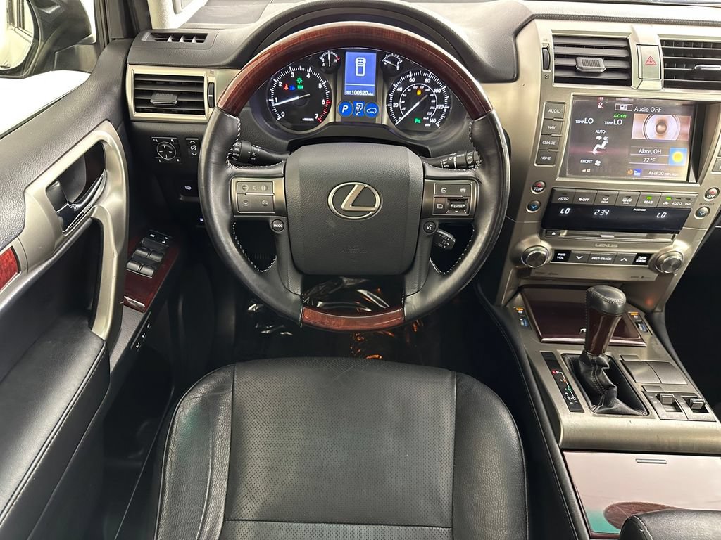 Used 2016 Lexus GX 460 w/ Premium Package AWD/4WD image 30