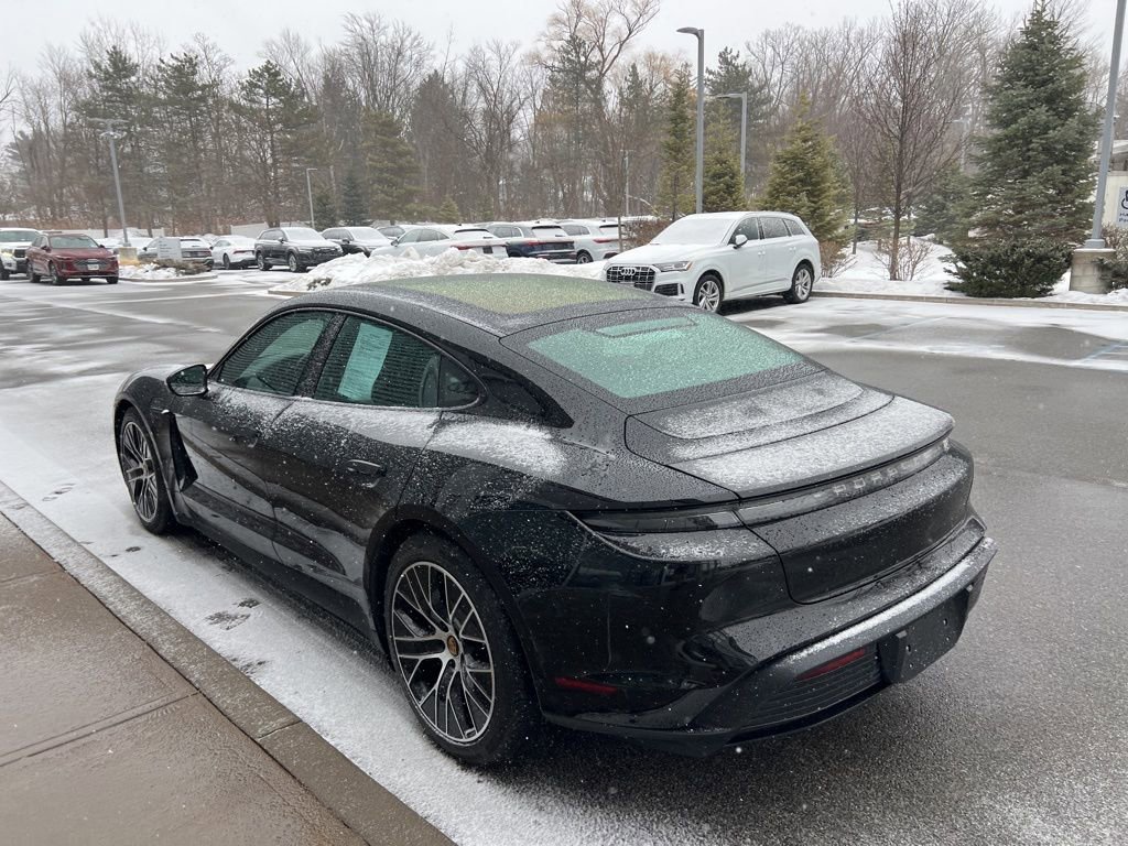 Used 2024 Porsche Taycan image 38