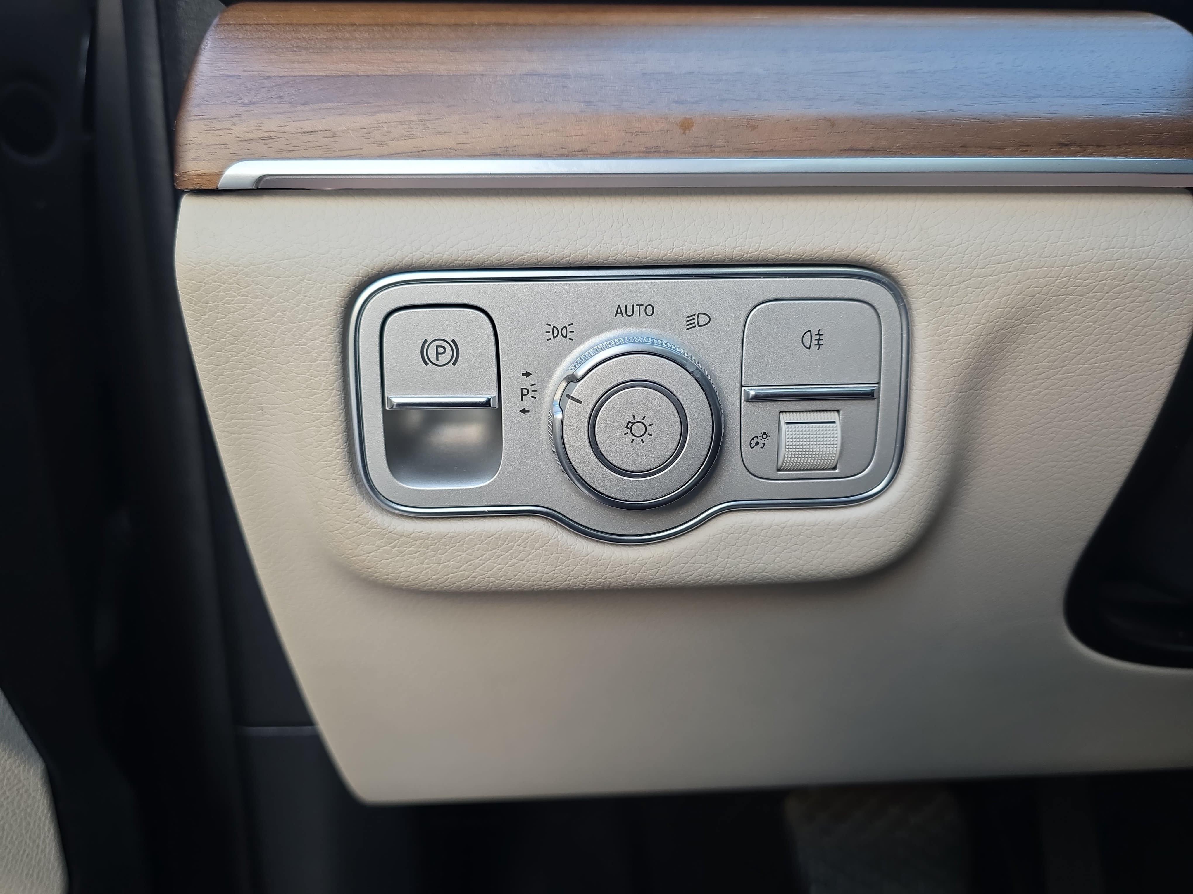 Used 2022 Mercedes-Benz GLE 350 image 26