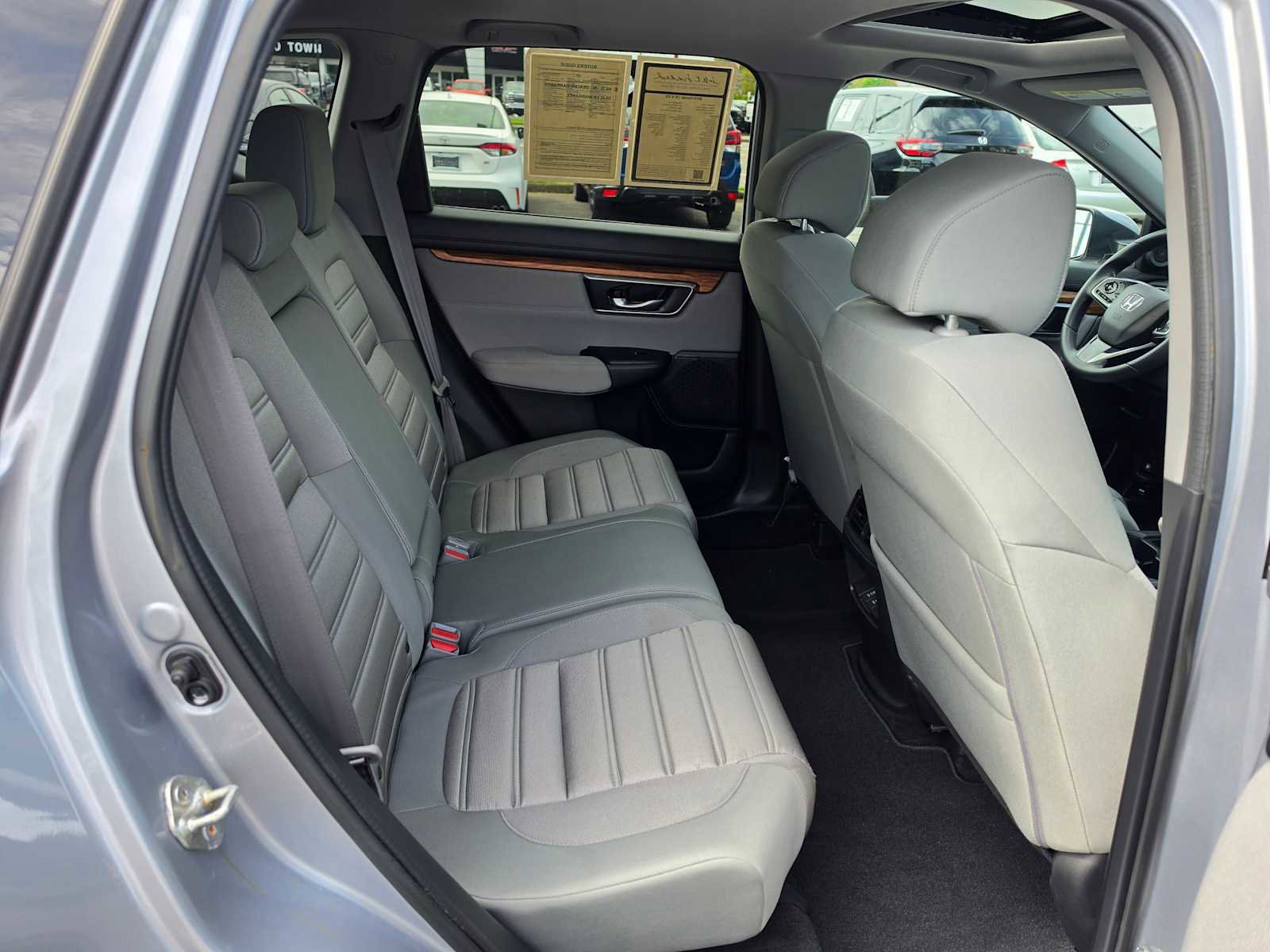 Used 2019 Honda CR-V EX image 12