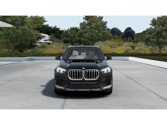 Used 2026 BMW X1 xDrive28i w/ Technology Package AWD/4WD image 3
