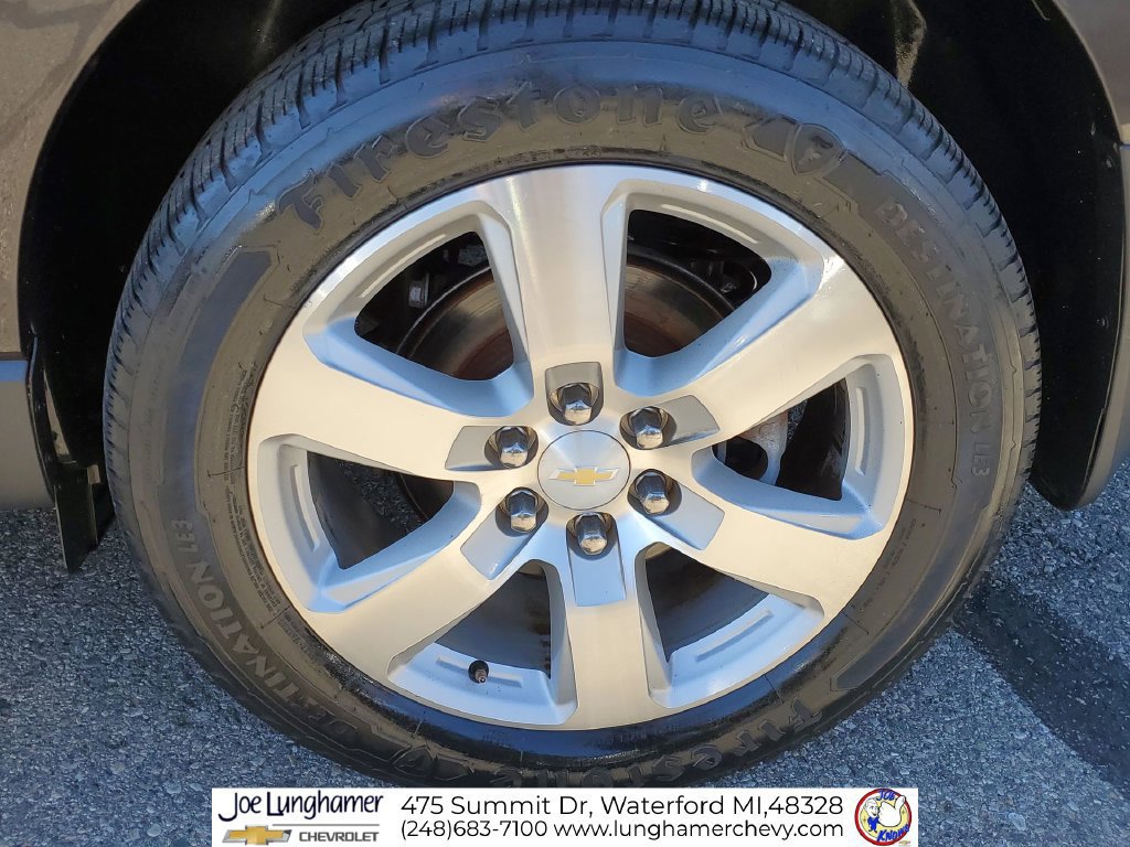 Used 2017 Chevrolet Traverse Premier w/ LPO, 'HIT The Road' Package AWD/4WD image 34