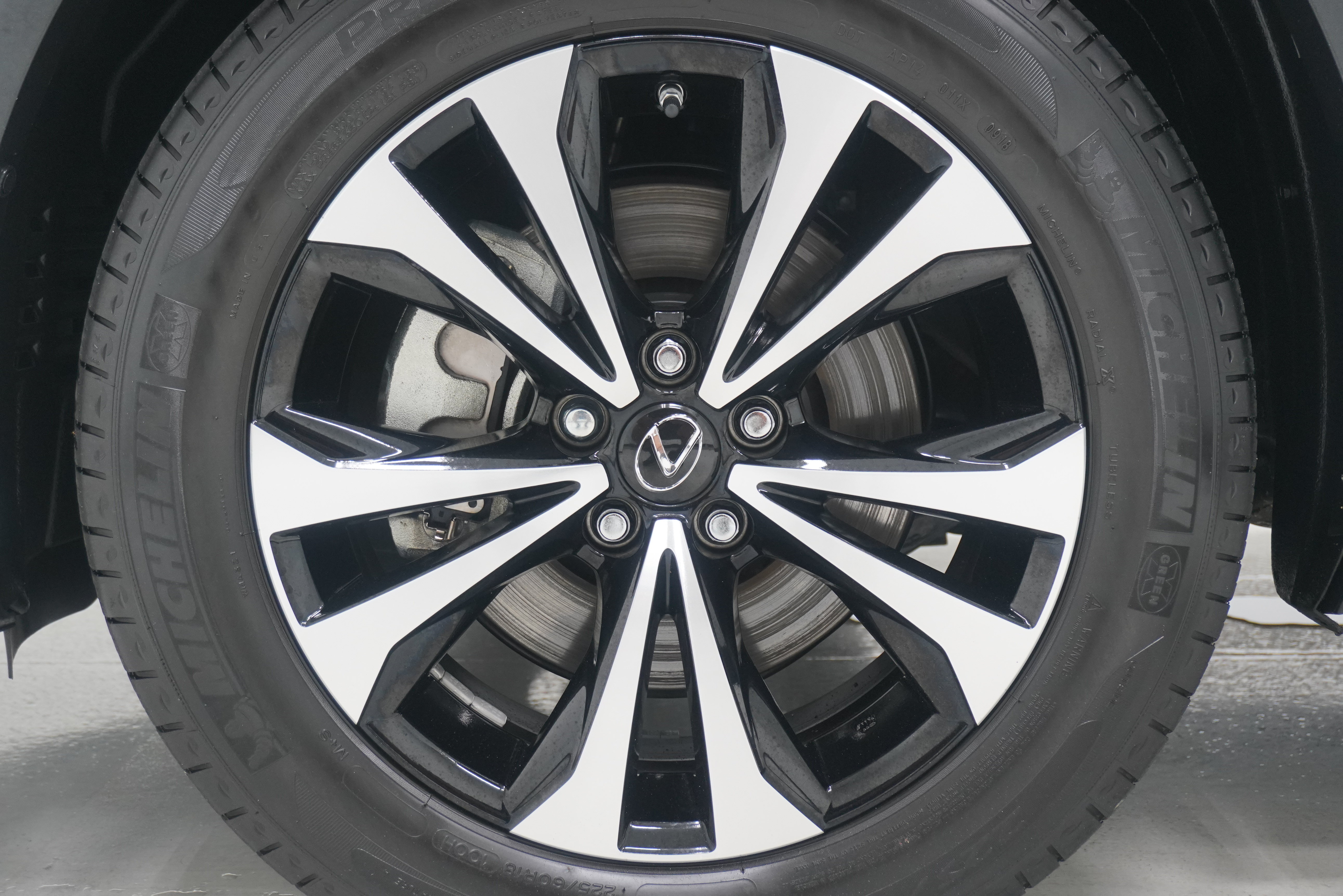 Used 2019 Lexus NX 300 F Sport w/ F Sport Premium Package AWD/4WD image 34