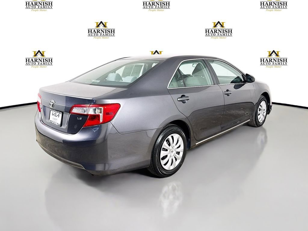 Used 2013 Toyota Camry LE FWD image 7