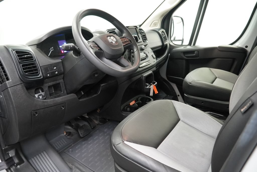 Used 2025 RAM ProMaster 2500 w/ Convenience Group FWD image 18