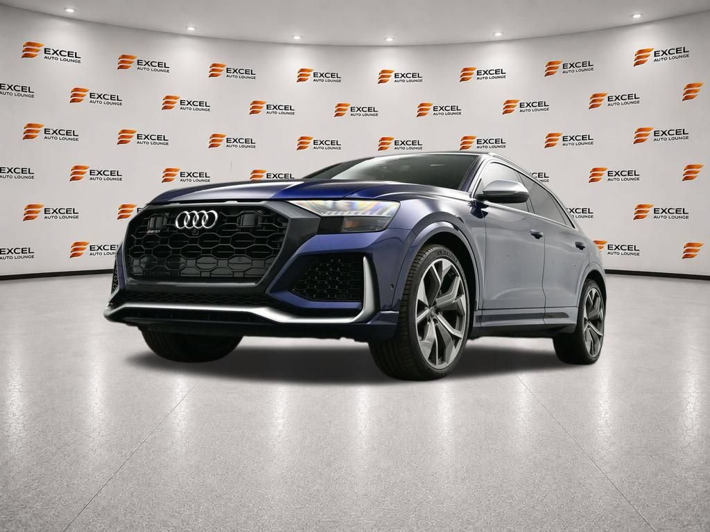 Used 2022 Audi RS Q8 w/ Luxury Package AWD/4WD image 39