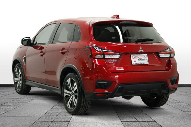 Used 2023 Mitsubishi Outlander Sport SE AWD/4WD image 5