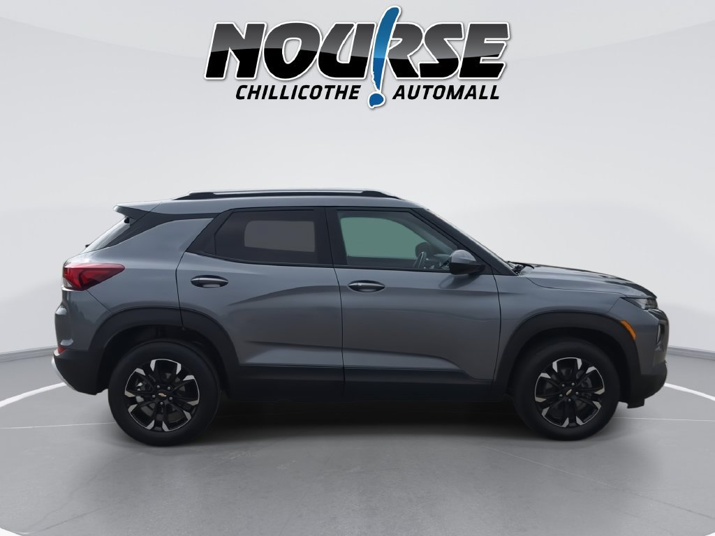 Used 2022 Chevrolet TrailBlazer LT AWD/4WD image 9