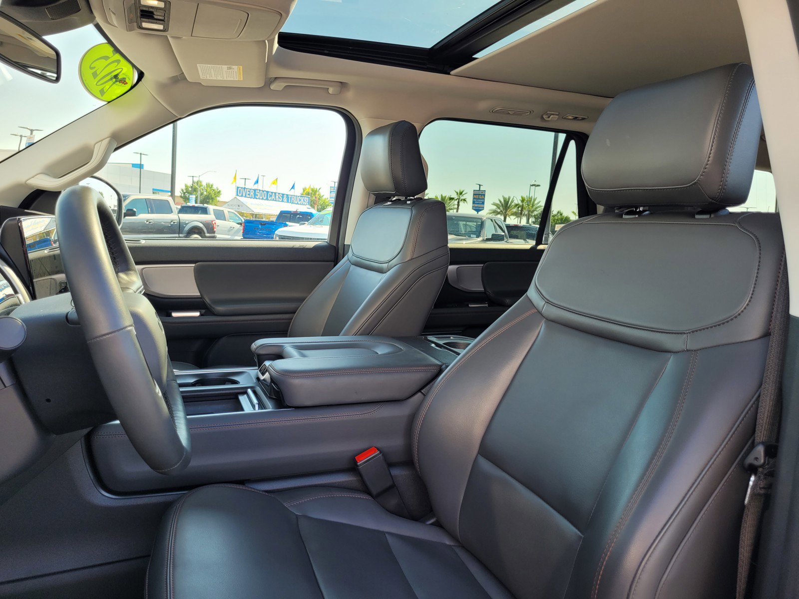 Used 2025 Ford Expedition Active AWD/4WD image 10