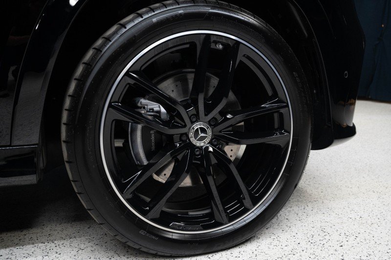 New 2026 Mercedes-Benz GLS 450 4MATIC image 11