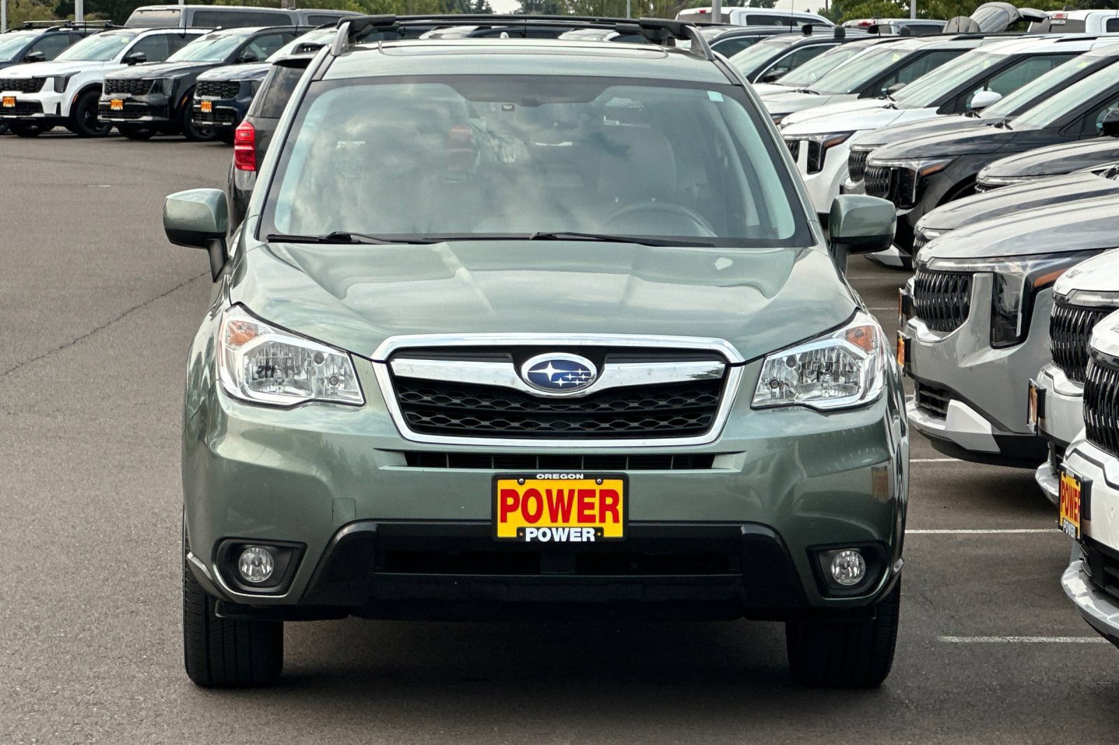 Used 2016 Subaru Forester 2.5i Limited AWD/4WD image 9
