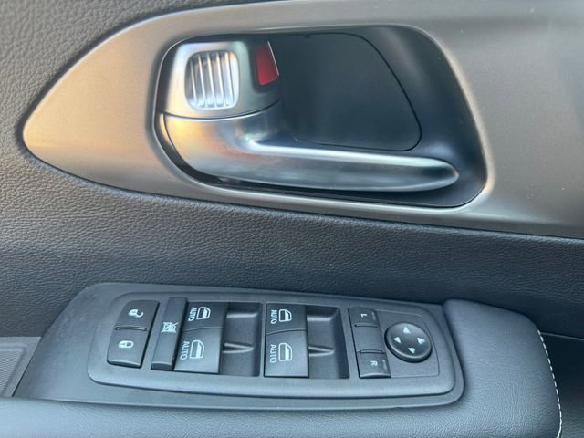 New 2026 Chrysler Voyager LX FWD image 26