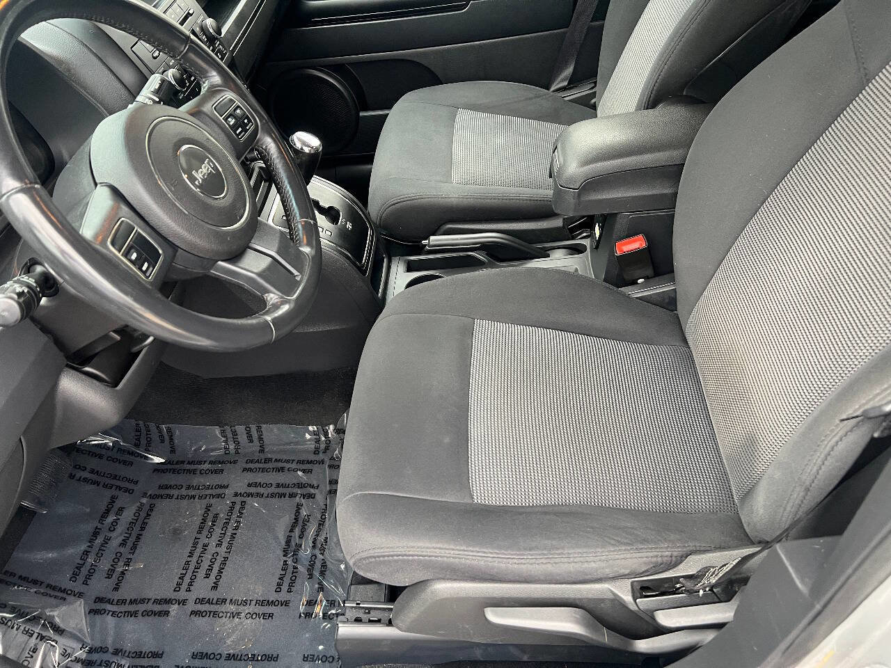 Used 2011 Jeep Compass Latitude AWD/4WD image 18