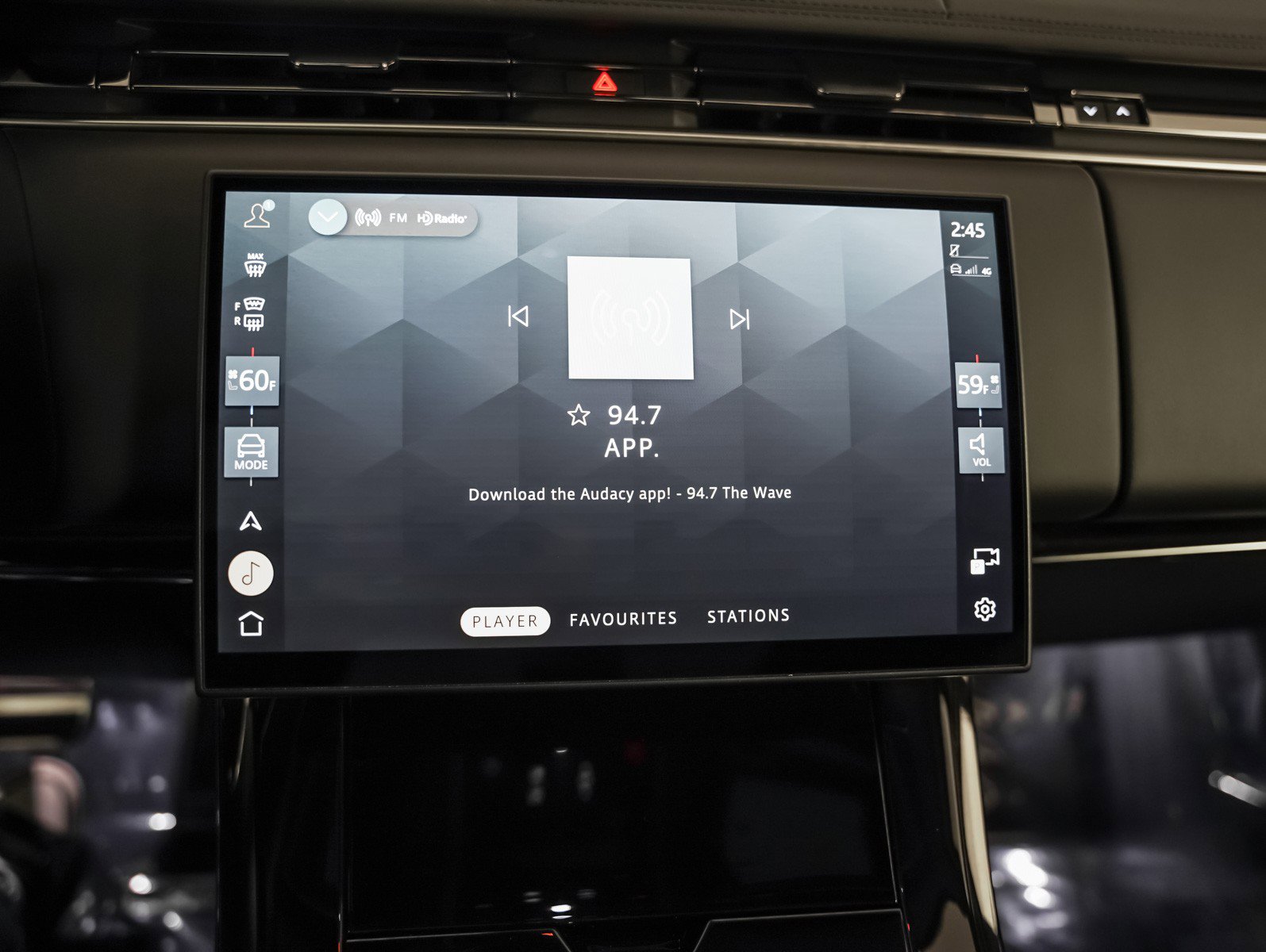 Used 2025 Land Rover Range Rover Sport Dynamic SE image 16