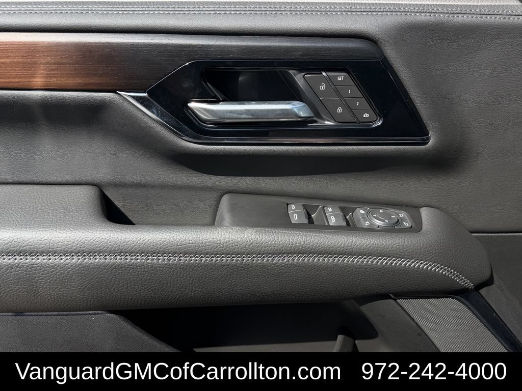 New 2026 GMC Yukon XL Denali w/ Denali Reserve Package AWD/4WD image 21