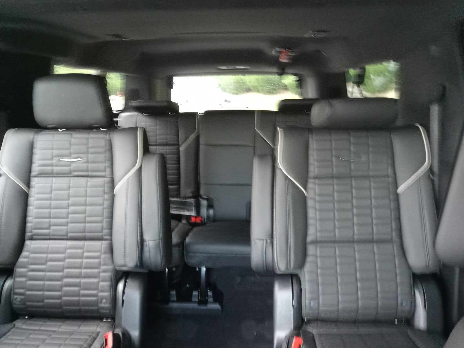 New 2026 Cadillac Escalade ESV Platinum Luxury w/ LPO, Floor Liner Package AWD/4WD image 23
