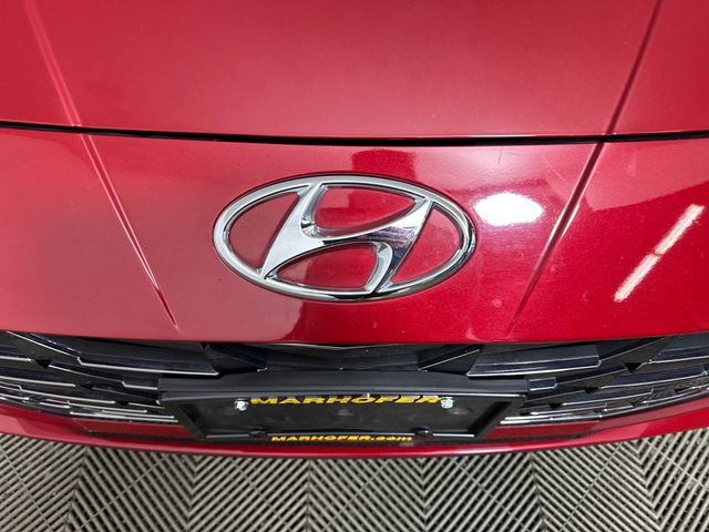 Used 2023 Hyundai Elantra Limited image 9