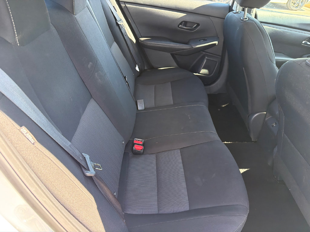 Used 2024 Nissan Sentra SV FWD image 13