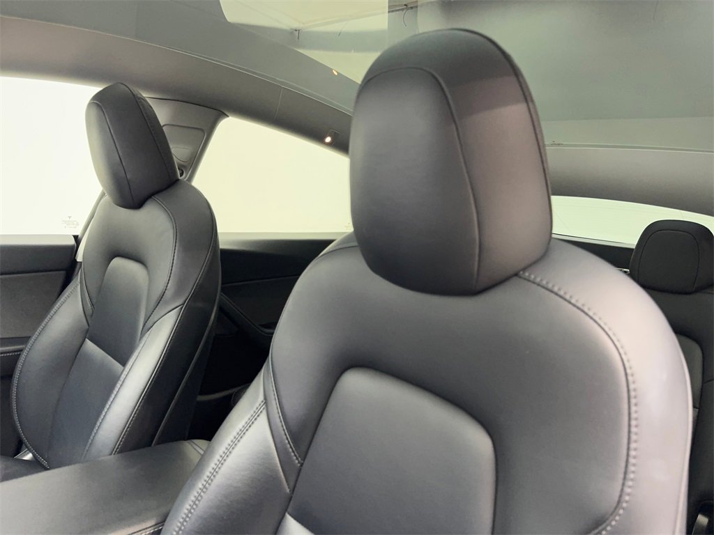 Used 2021 Tesla Model Y Long Range image 27