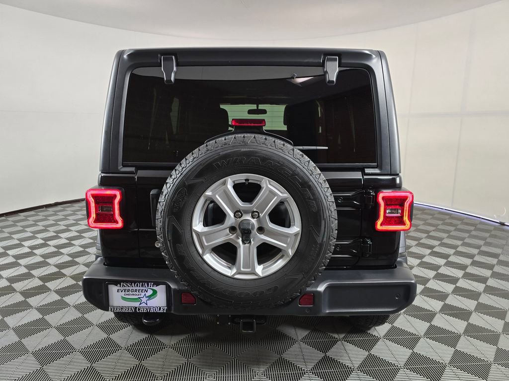 Used 2018 Jeep Wrangler Unlimited Sport S AWD/4WD image 6