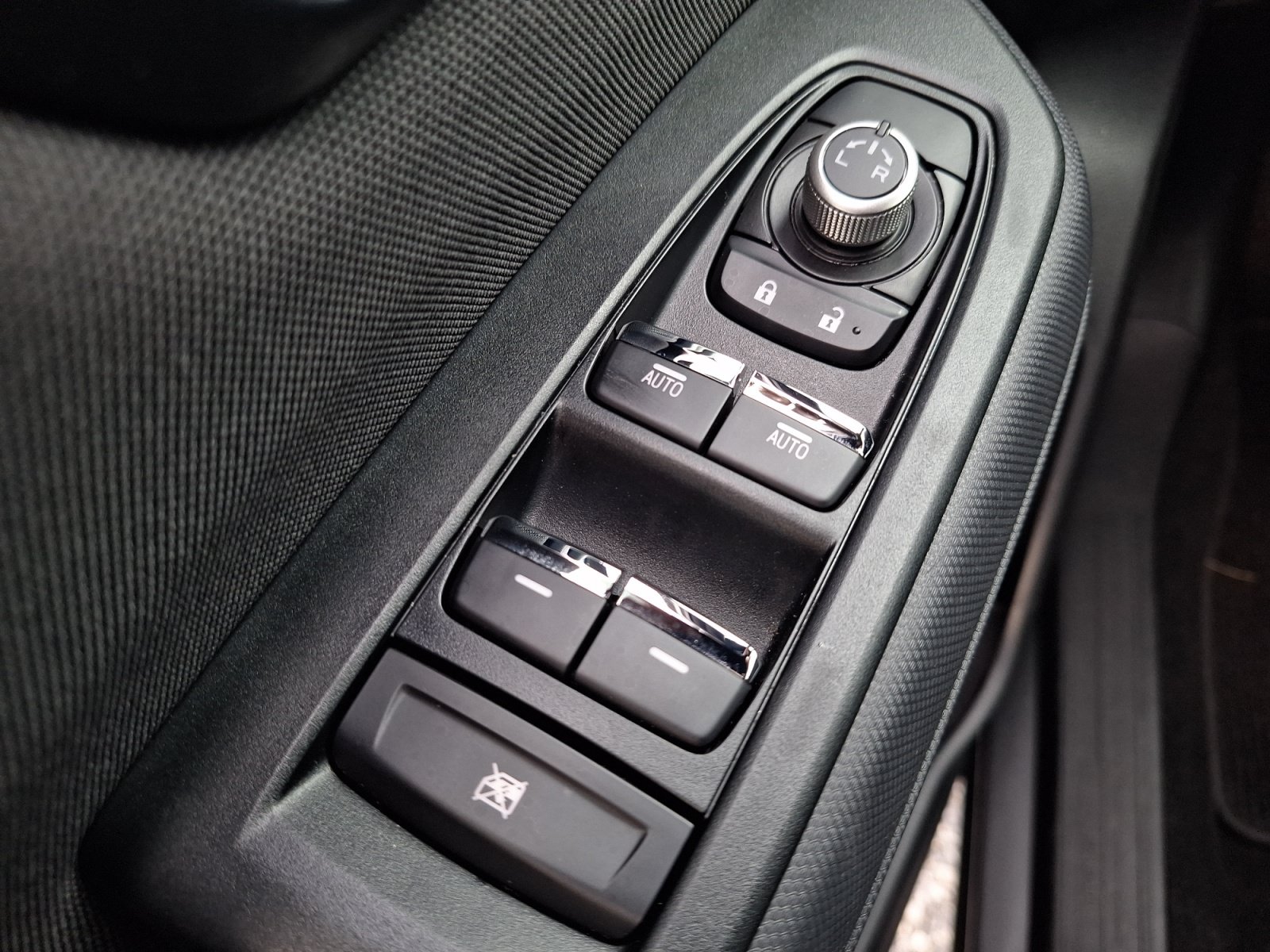 Used 2025 Subaru Forester Premium AWD/4WD image 27