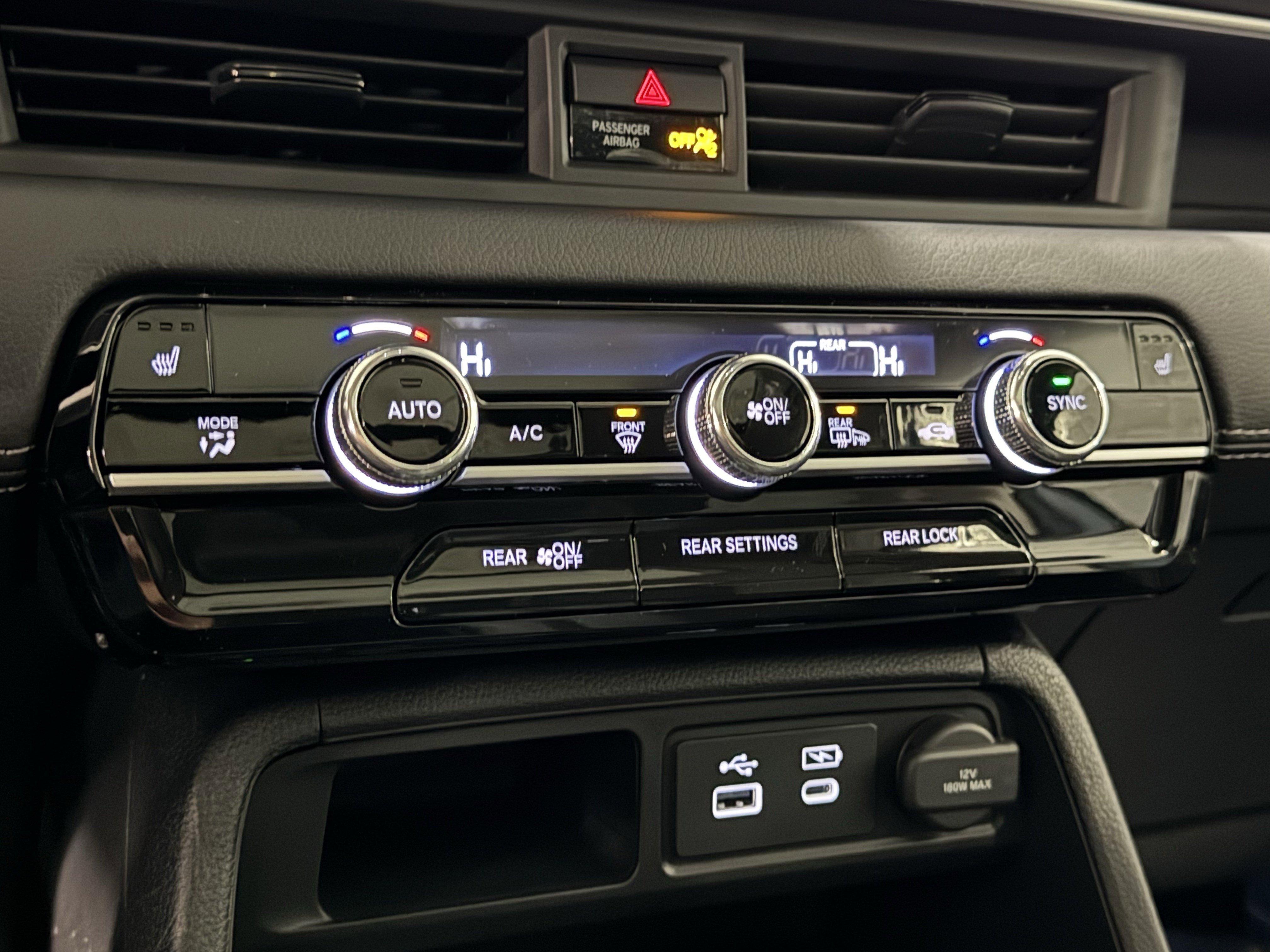 New 2025 Honda Pilot Touring image 13