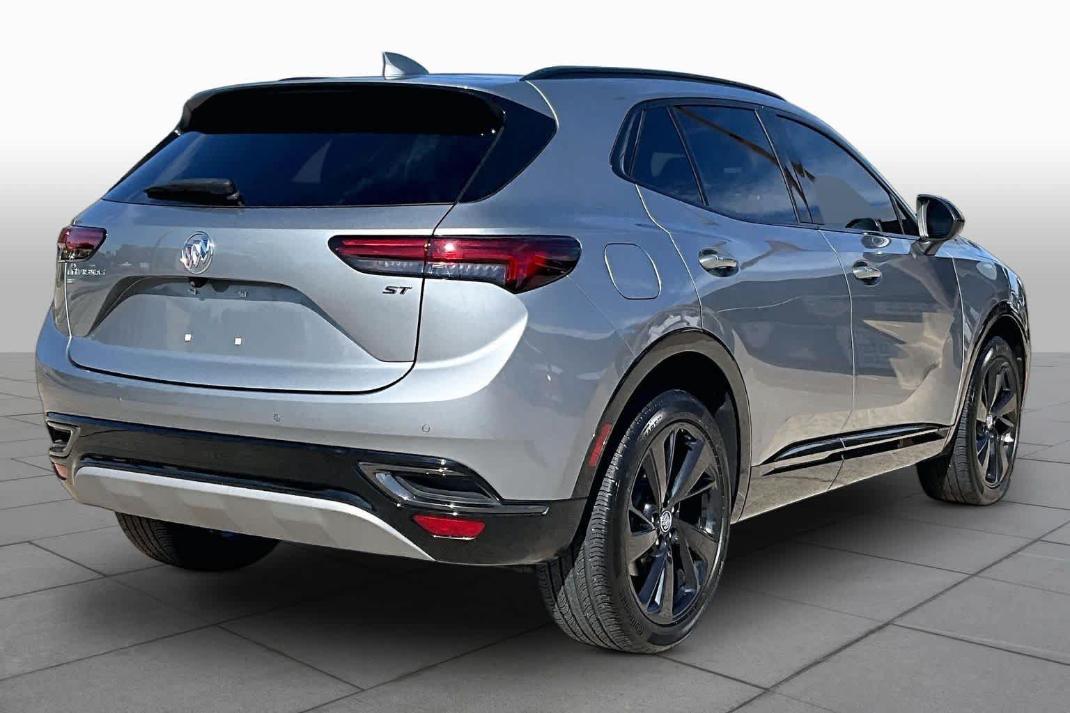 Used 2023 Buick Envision Essence w/ Sport Touring Package AWD/4WD image 13