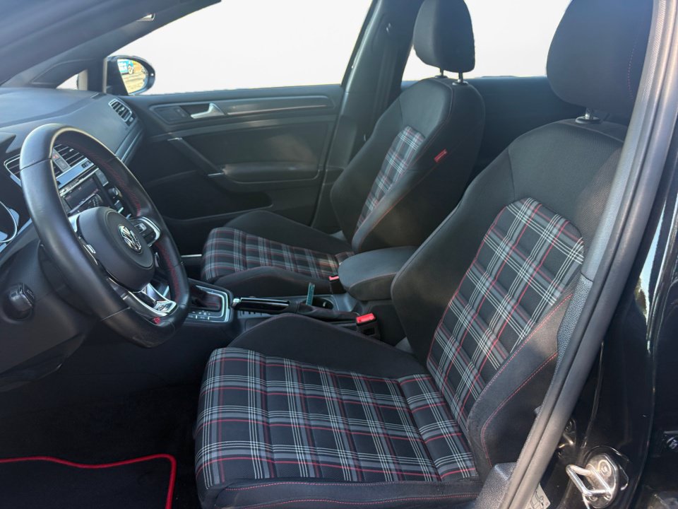 Used 2019 Volkswagen GTI Rabbit Edition FWD image 9