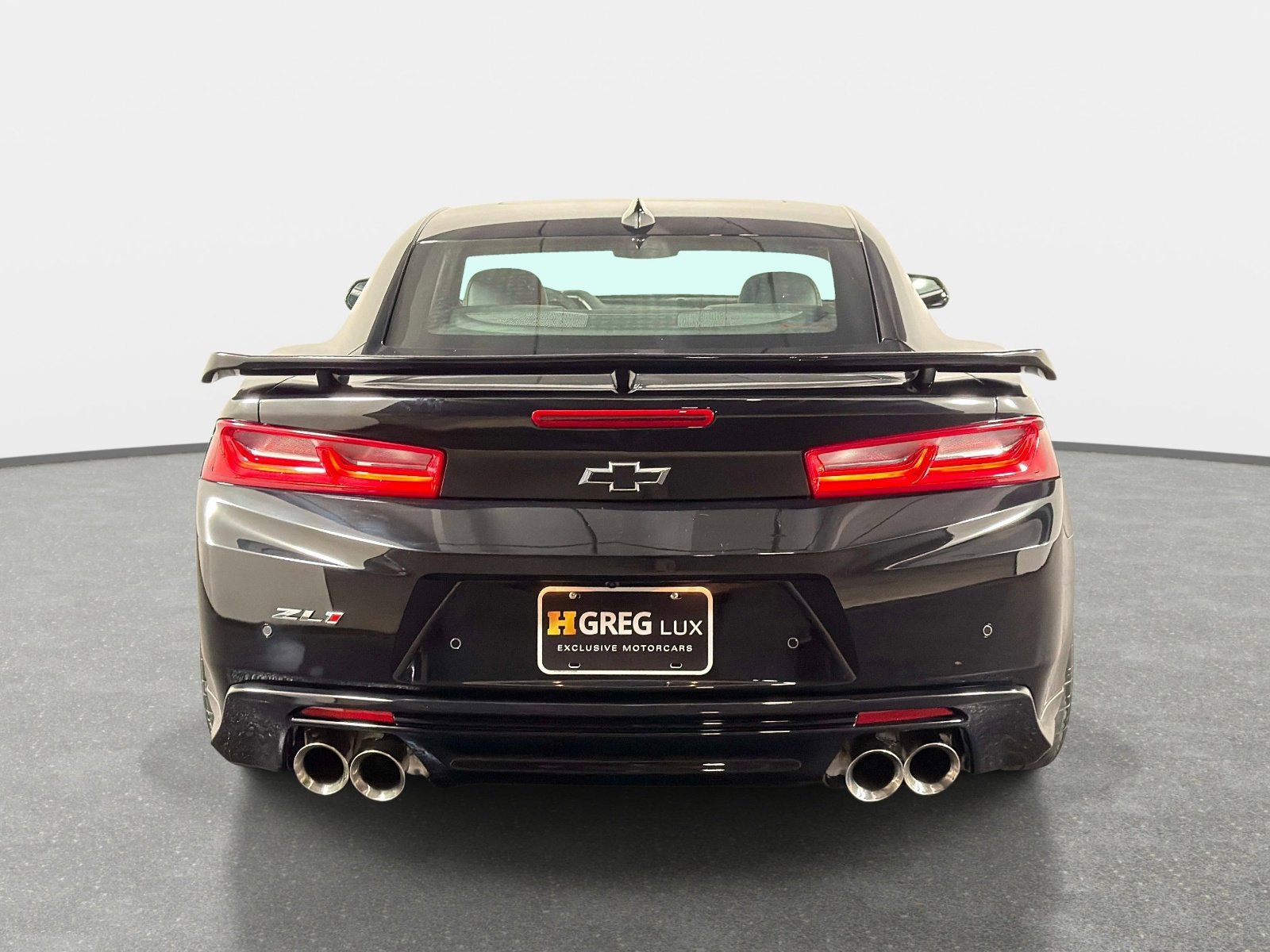 Used 2018 Chevrolet Camaro ZL1 w/ LPO, ZL1 Protection Package RWD image 4