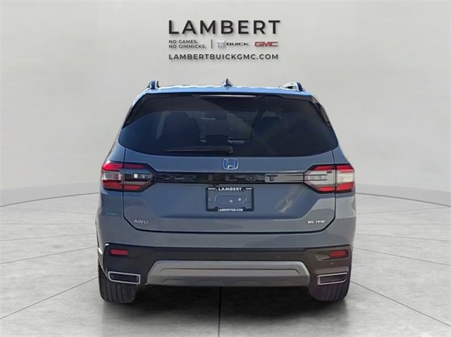 Used 2023 Honda Pilot Elite image 7