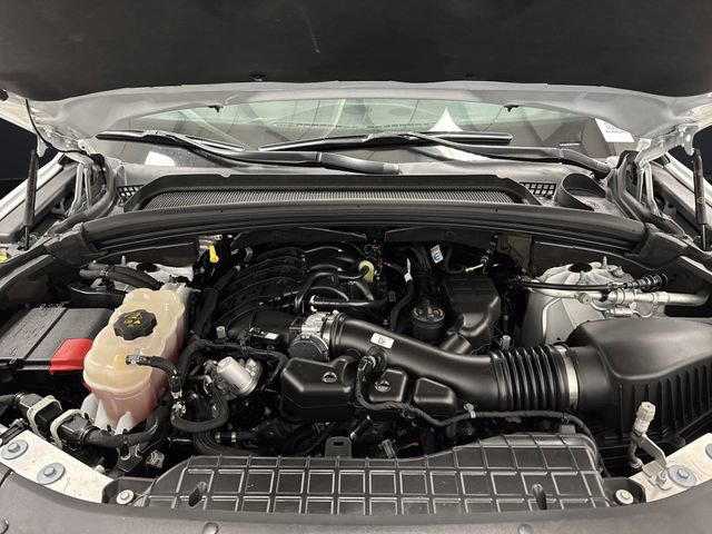 Used 2023 Jeep Grand Cherokee L Laredo image 36