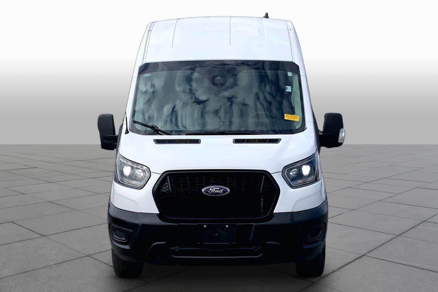 Used 2024 Ford Transit 250 148 High Roof Extended w/ Load Area Protection Package RWD image 4