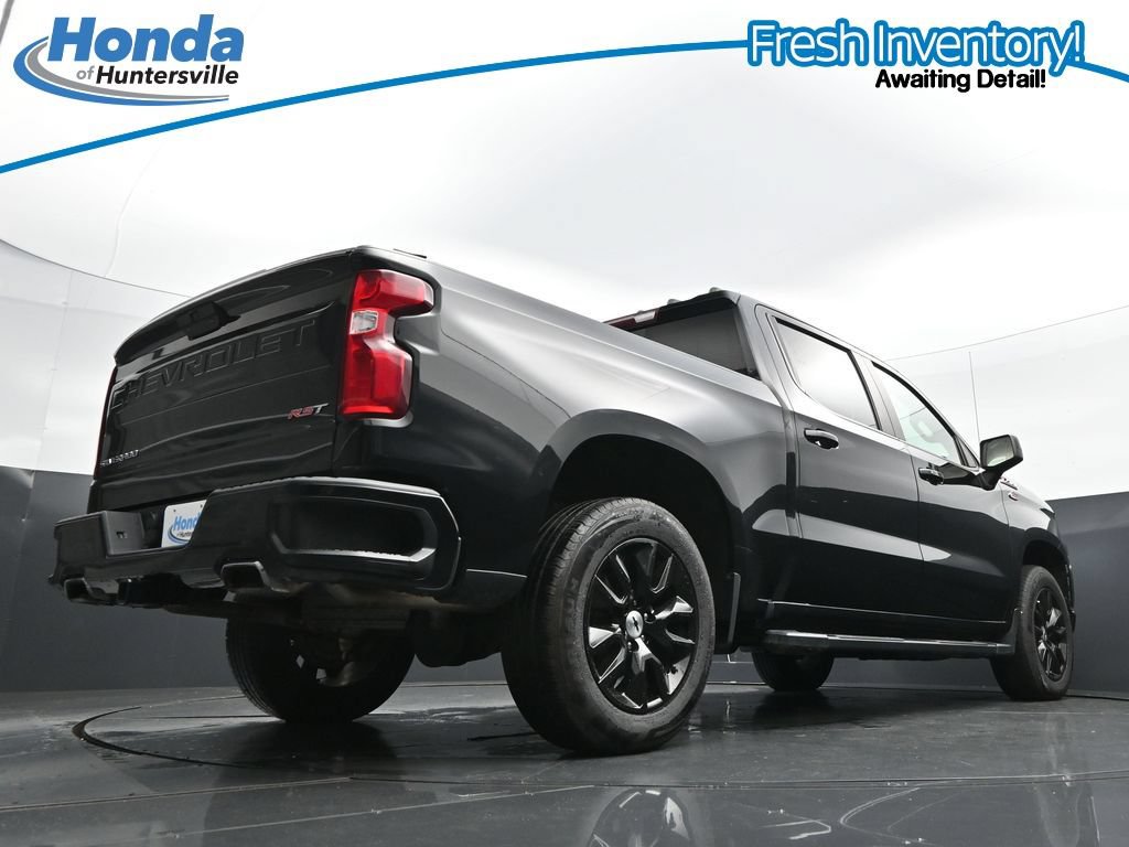 Used 2021 Chevrolet Silverado 1500 RST w/ Convenience Package II AWD/4WD image 32