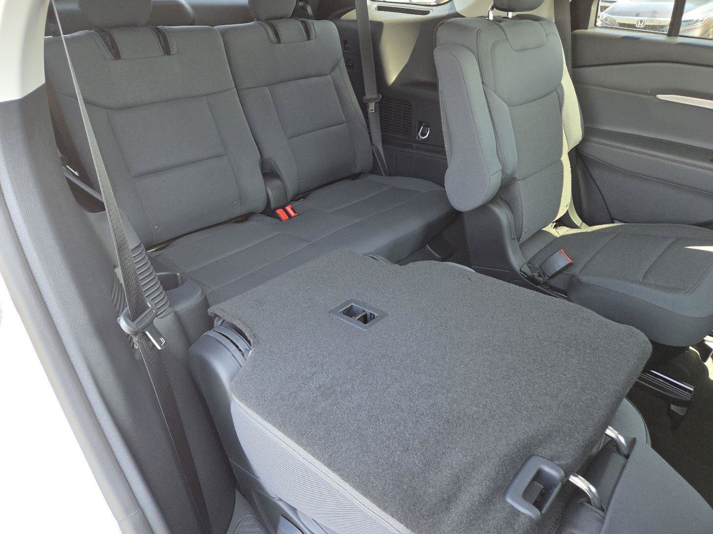 New 2026 Ford Explorer Active AWD/4WD image 17