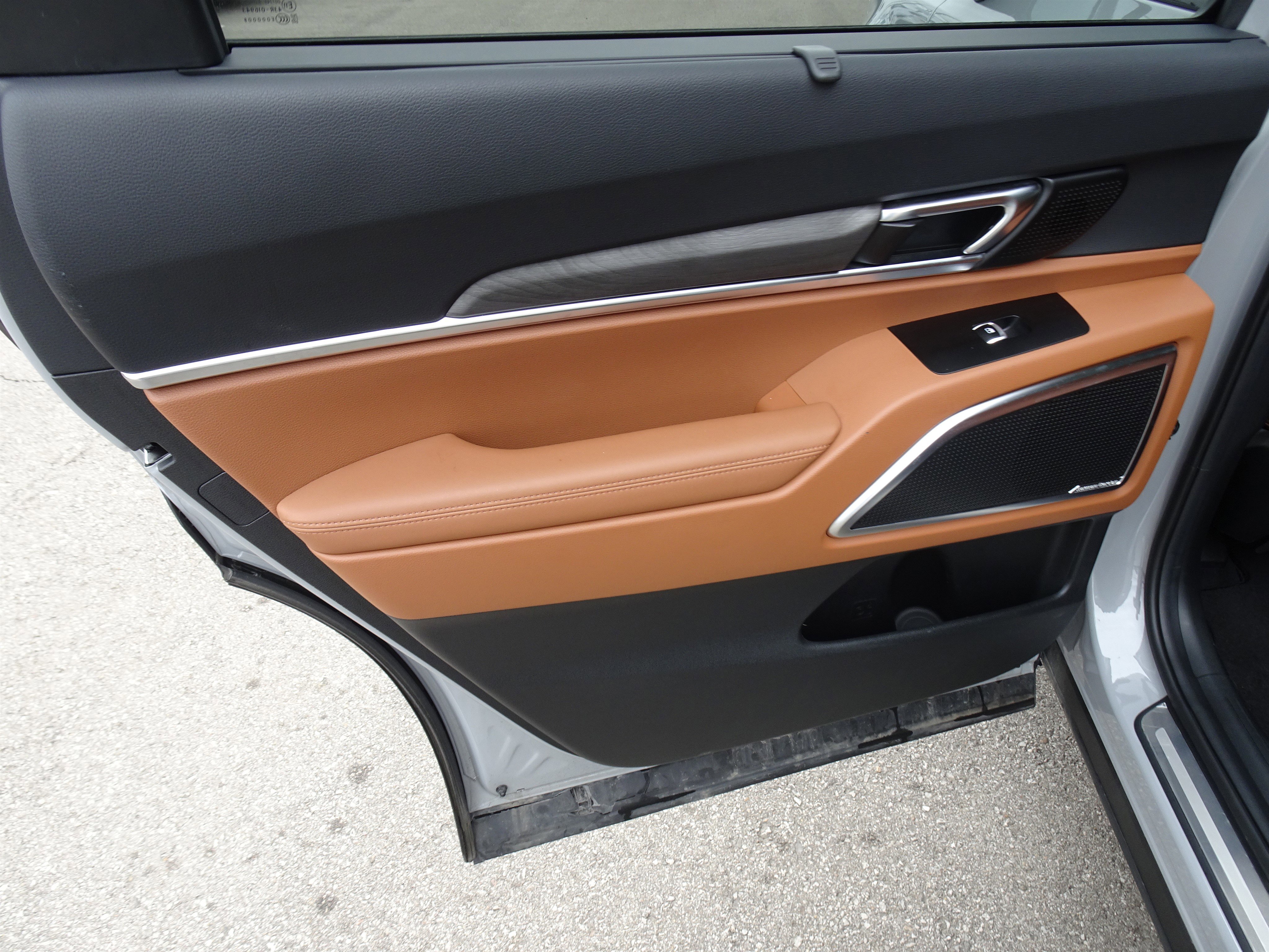 Used 2024 Kia Telluride SX X-Pro image 16