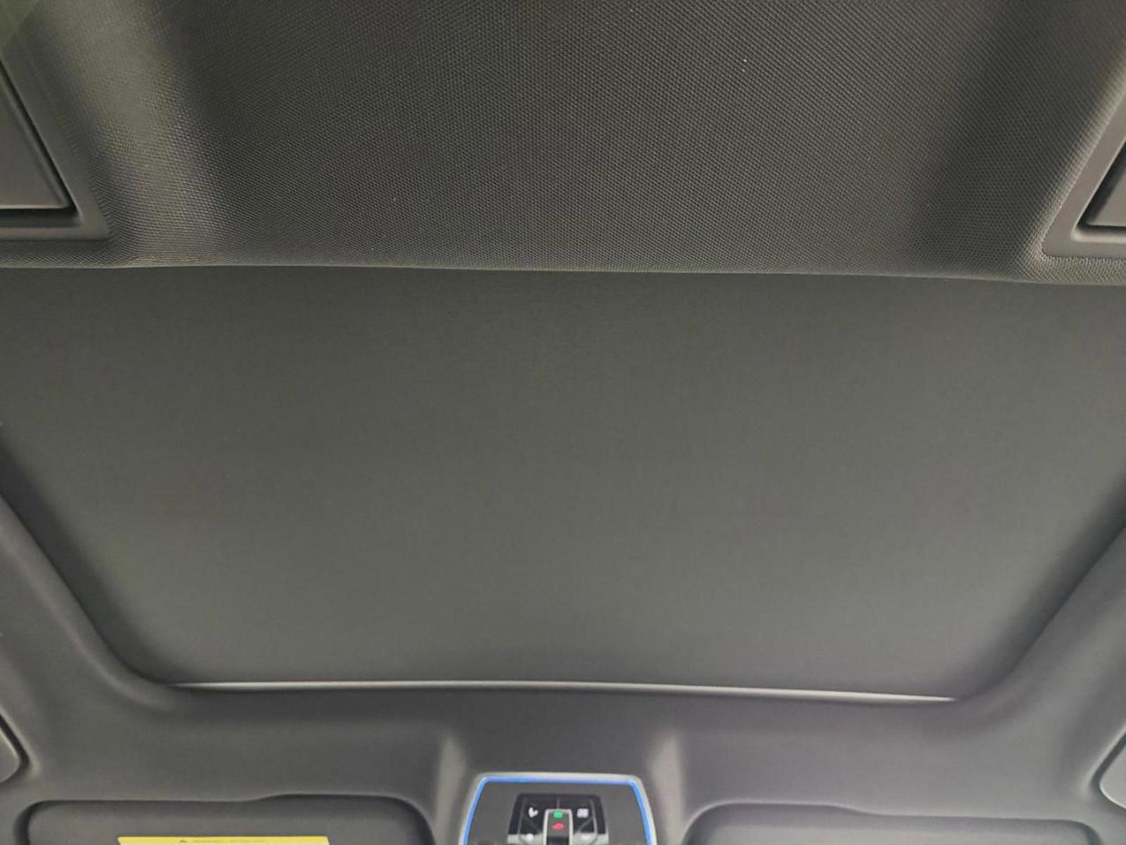 New 2026 Audi A8 L 3.0T image 11