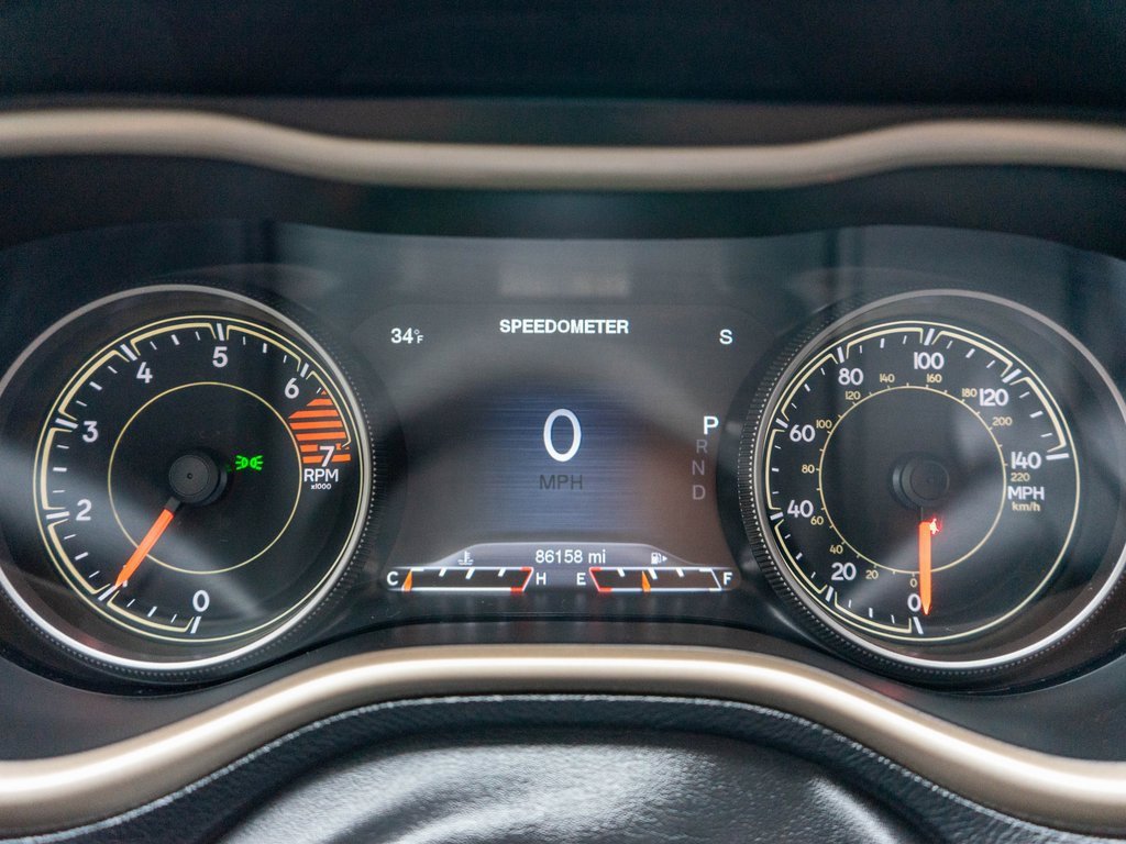 Used 2018 Jeep Cherokee Limited image 20