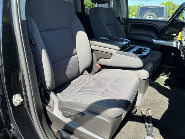 Used 2018 Chevrolet Silverado 1500 LT w/ Midnight Edition AWD/4WD image 26
