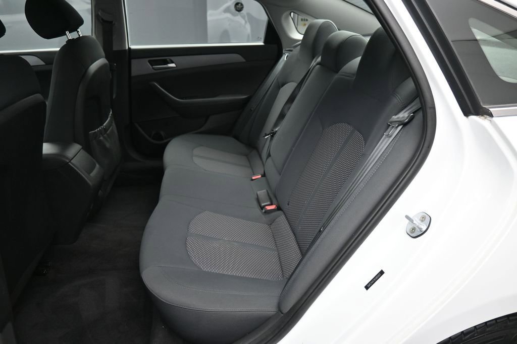 Used 2019 Hyundai Sonata SE w/ Winter Weather Package FWD image 20